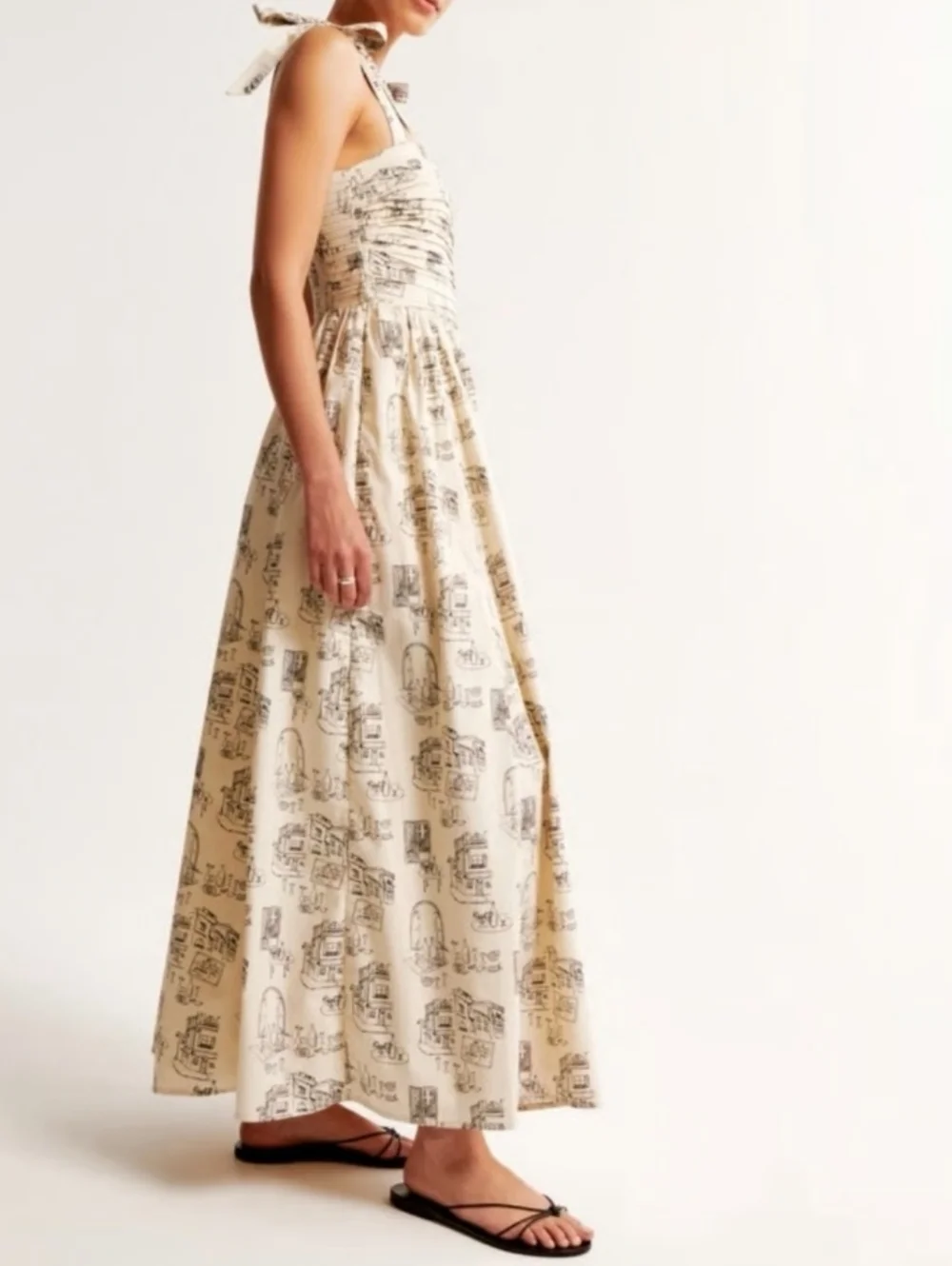 Abercrombie & Fitch Emerson printed tie shoulder pleated maxi dress - Picture 3 of 8